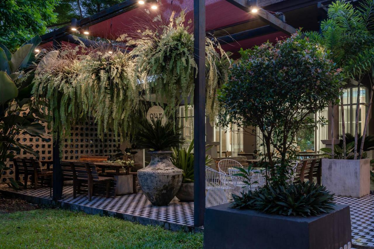 Oun Hotel Bangkok Exterior photo